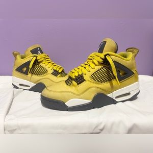 Jordan 4 lightning size 8
